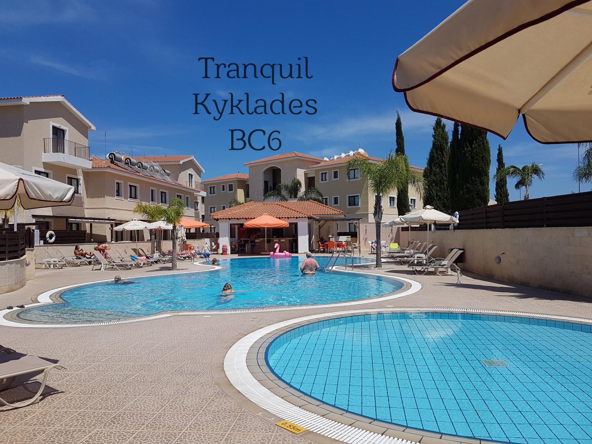 Tranquil Kyklades Bc6, Walk To Beach Paralimni Exteriér fotografie